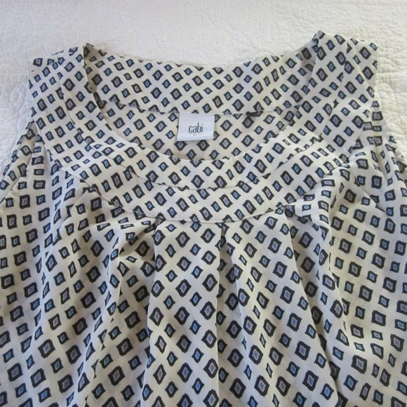 CAbi Tank M Cleo Diamond Print 3272 - Picture 3 of 7